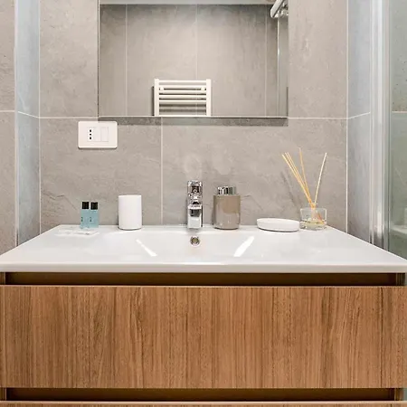 Giannone Design Loft - Arco Della Pace, Sempione Park Apartment *